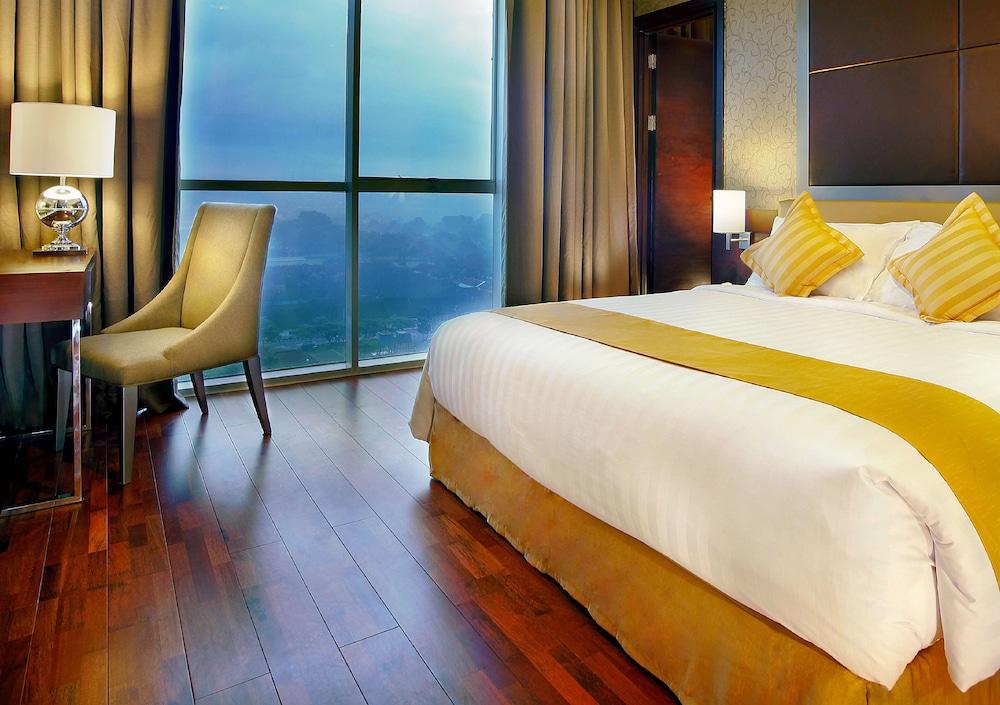 Aston & Conference Center Hotel Purwokerto