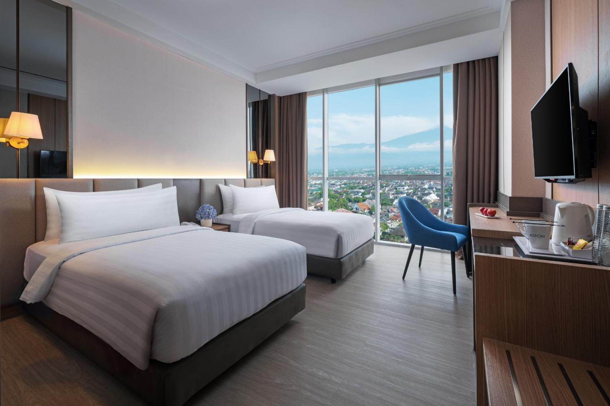 Hotel Aston & Conference Center